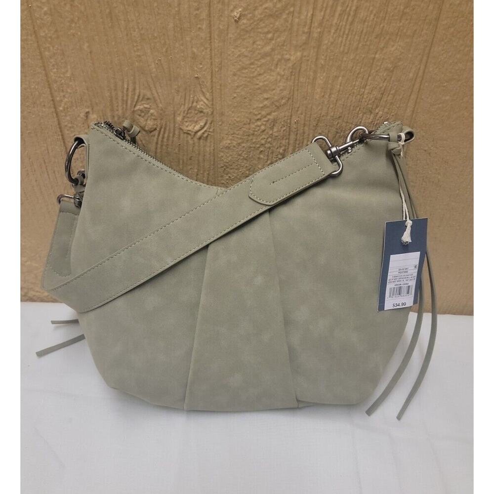 Zip Closure Pleated Hobo Handbag Universal Thread Green Shoulder Strap